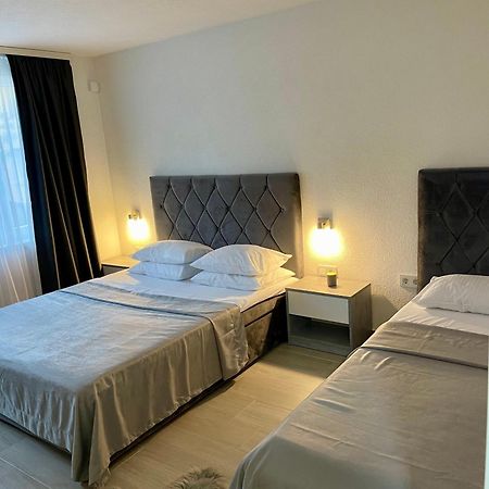 Anet Apartman Visoko Esterno foto