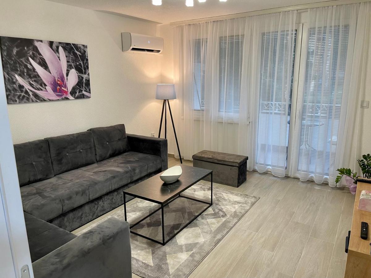 Appartamento Anet Apartman Visoko Esterno foto