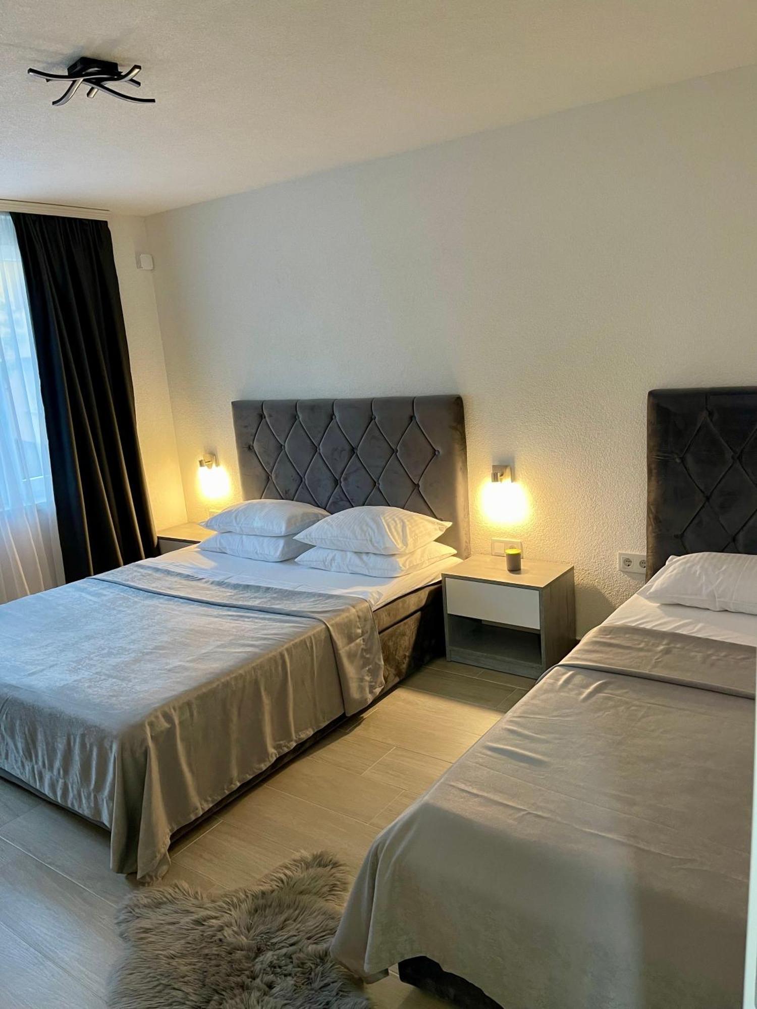Anet Apartman Visoko Esterno foto